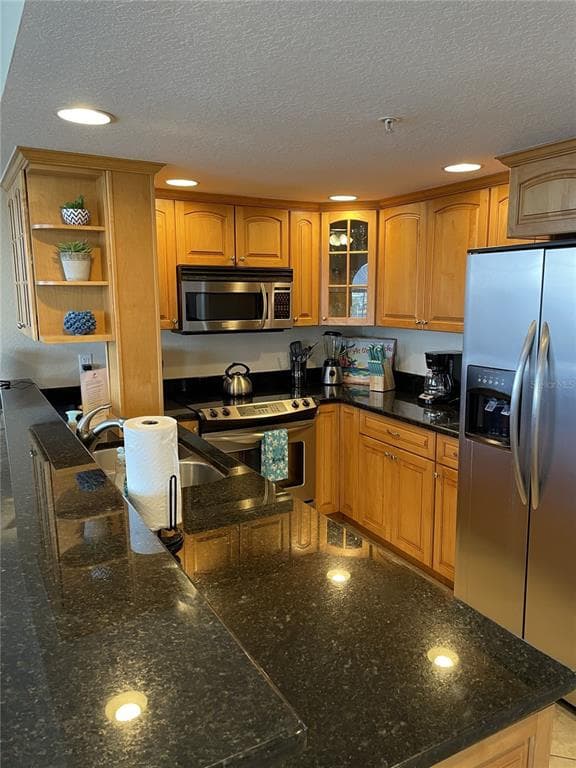 445 HAMDEN DRIVE 505 photo 17