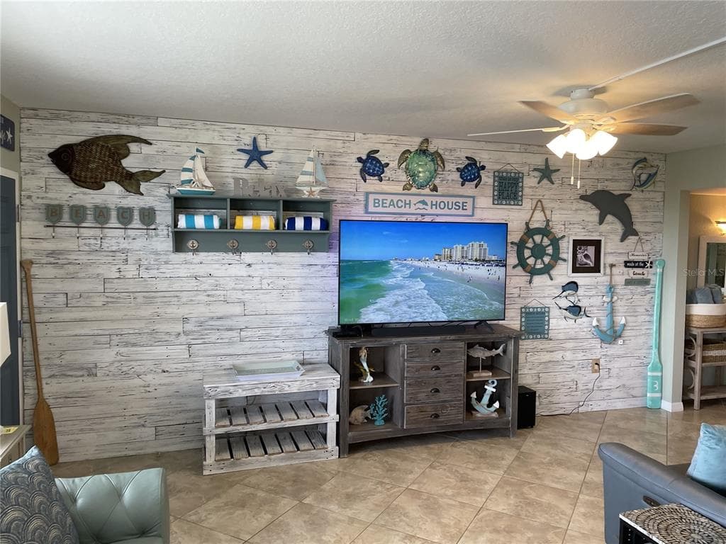 445 HAMDEN DRIVE #505 5