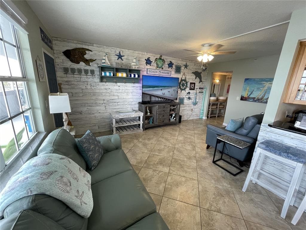 445 HAMDEN DRIVE 505 photo 10
