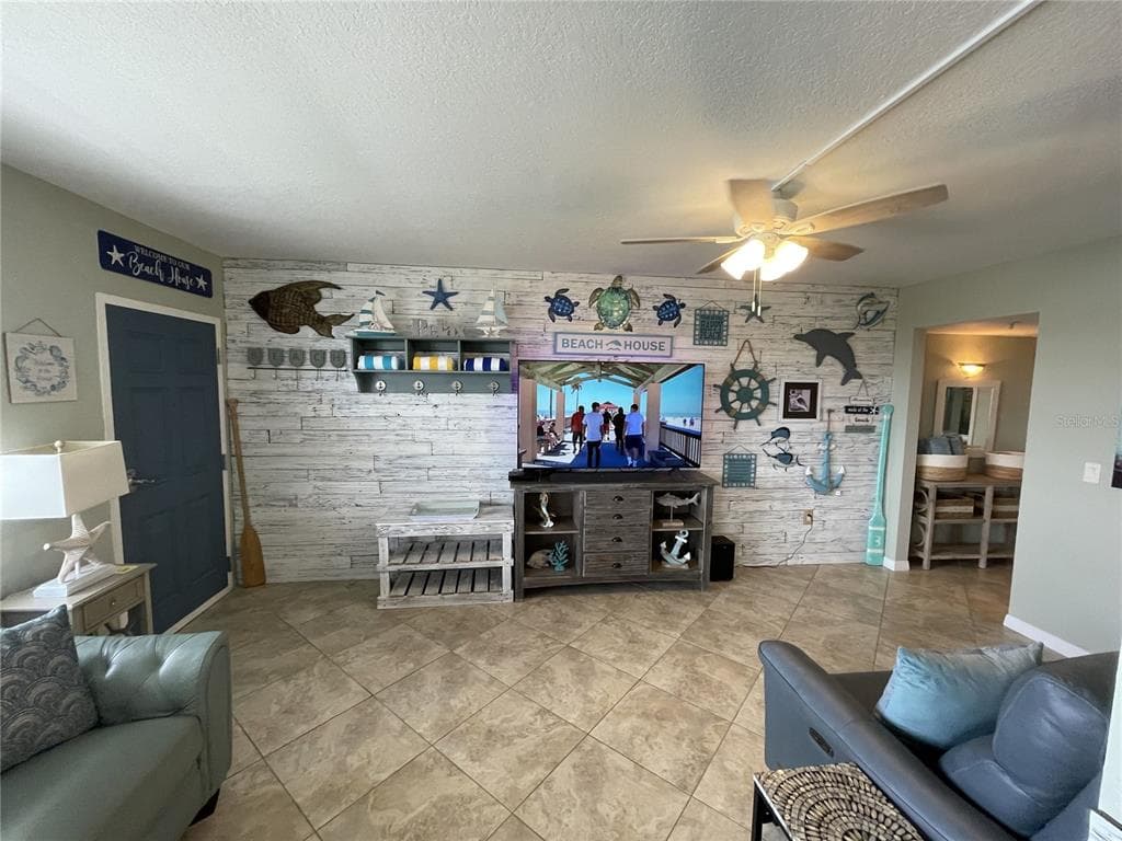 445 HAMDEN DRIVE #505 4