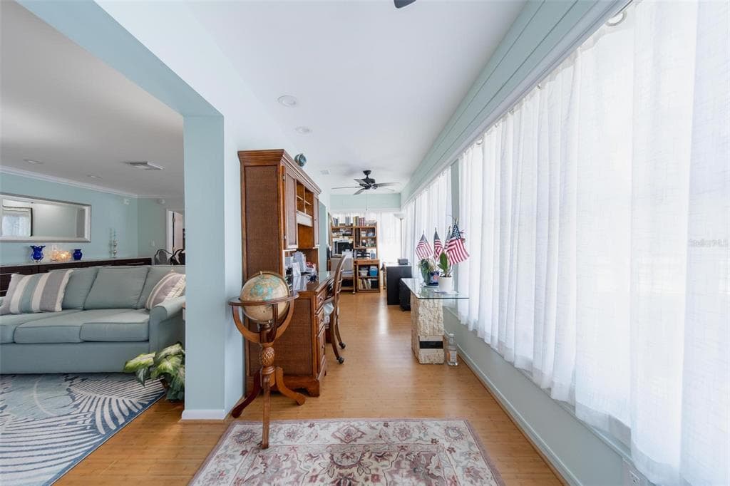 5020 BRITTANY DRIVE S 324 photo 10