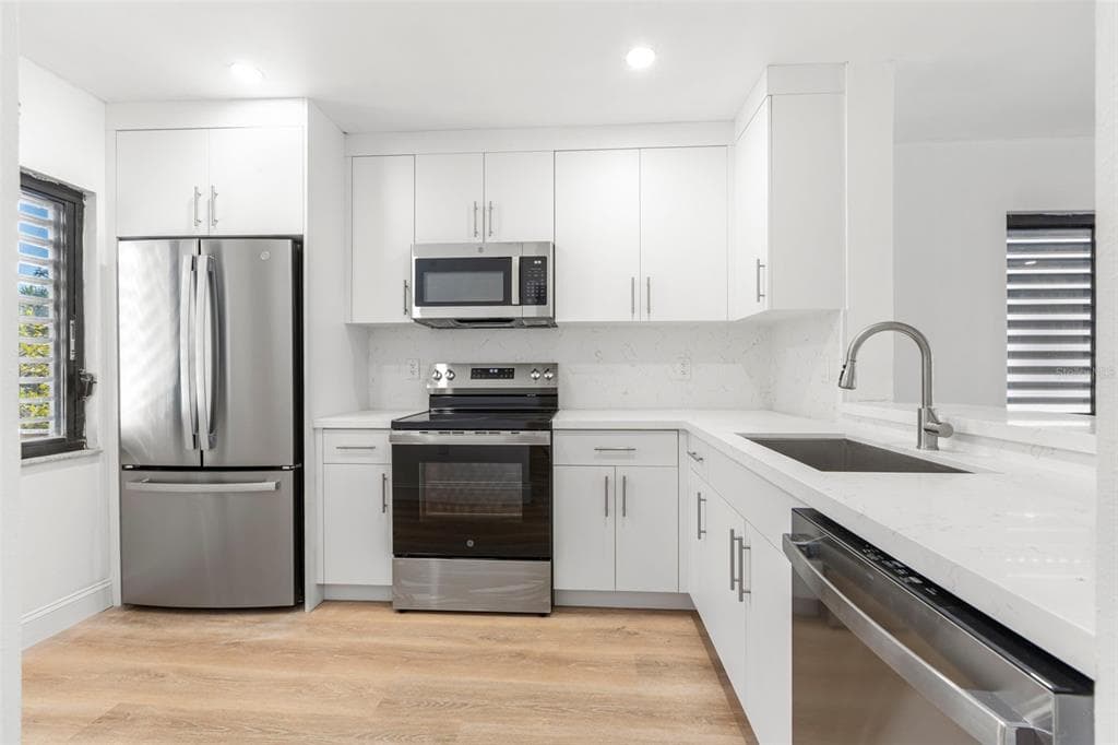 1802 MARINER DRIVE 21 photo 7