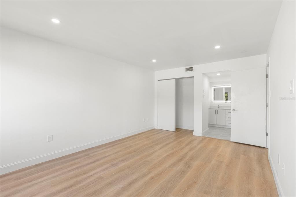 1802 MARINER DRIVE 21 photo 25