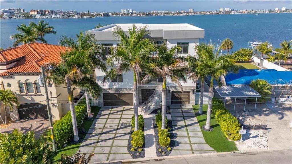 1320 BOCA CIEGA ISLE DRIVE 3