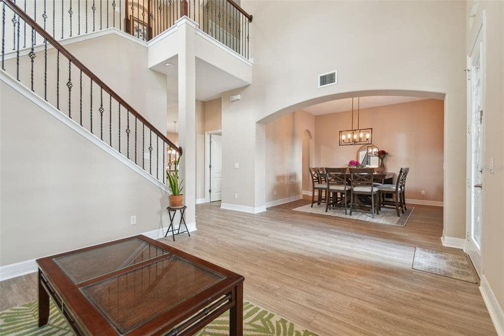 2566 LAKE MANOR DRIVE photo 12