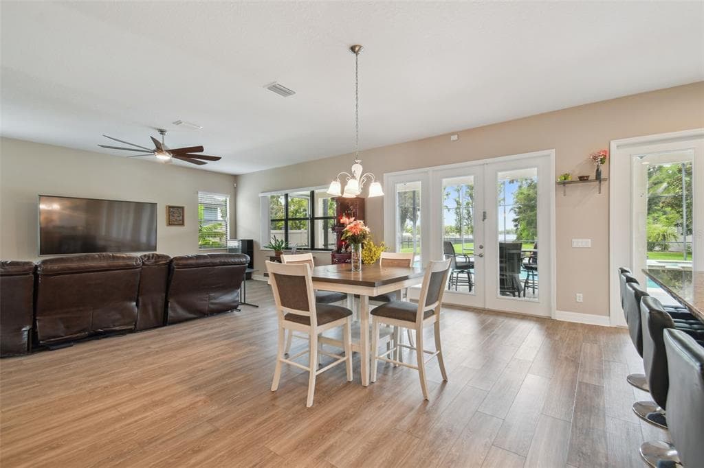 2566 LAKE MANOR DRIVE photo 20