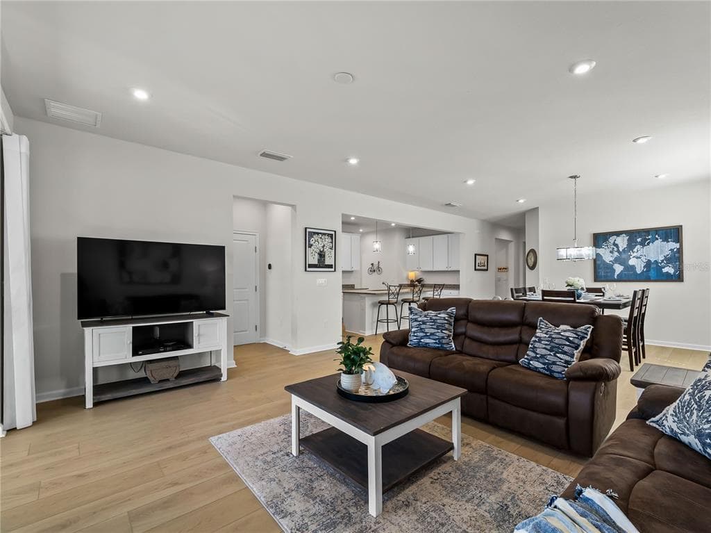 20381 MINUET PLACE photo 12