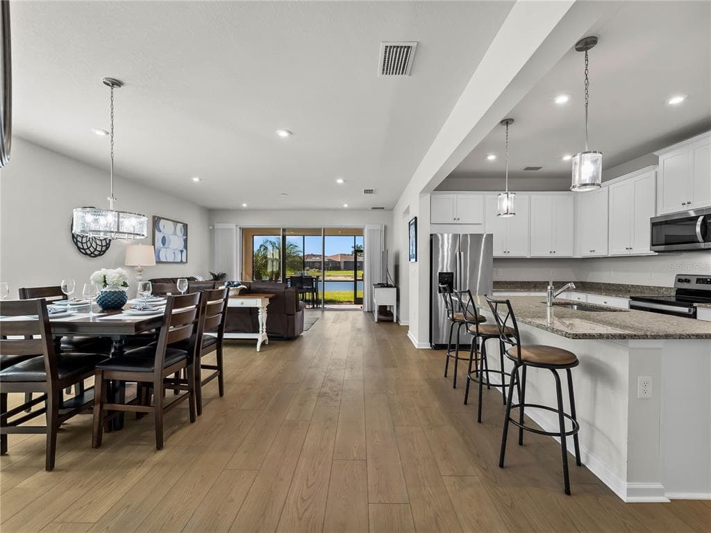 20381 MINUET PLACE photo 5