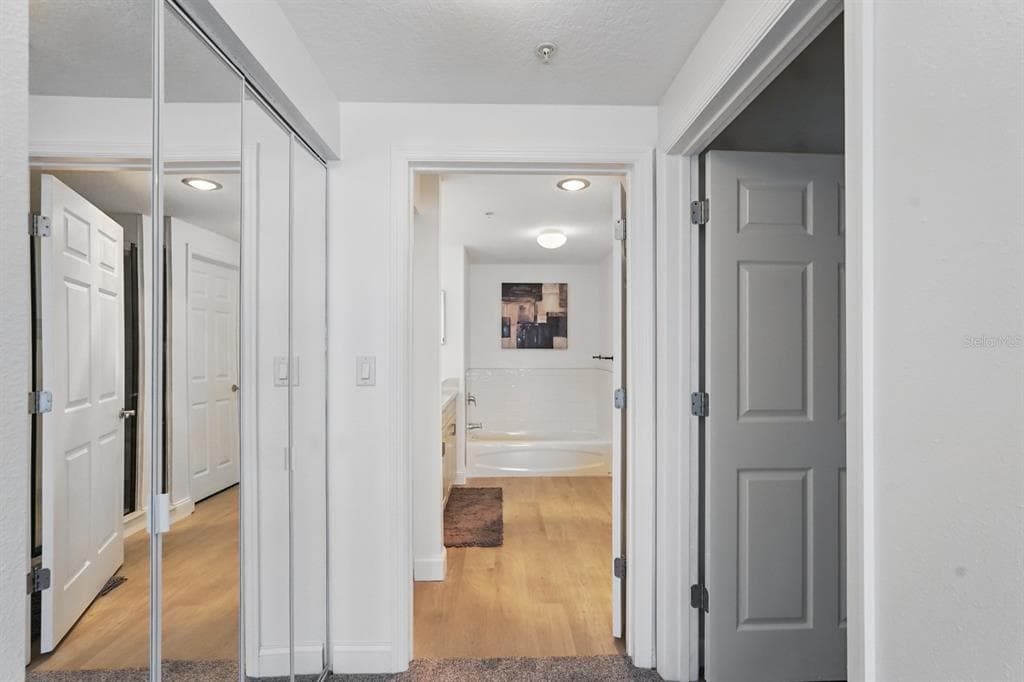 80 SURFVIEW DRIVE 511 photo 12