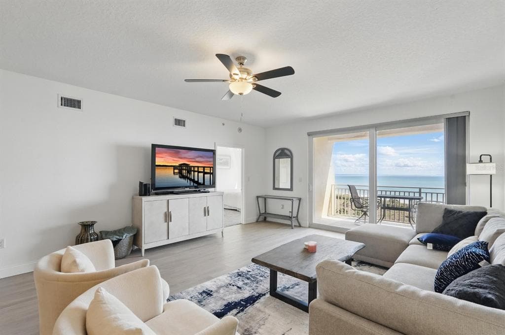 80 SURFVIEW DRIVE 511 photo 7