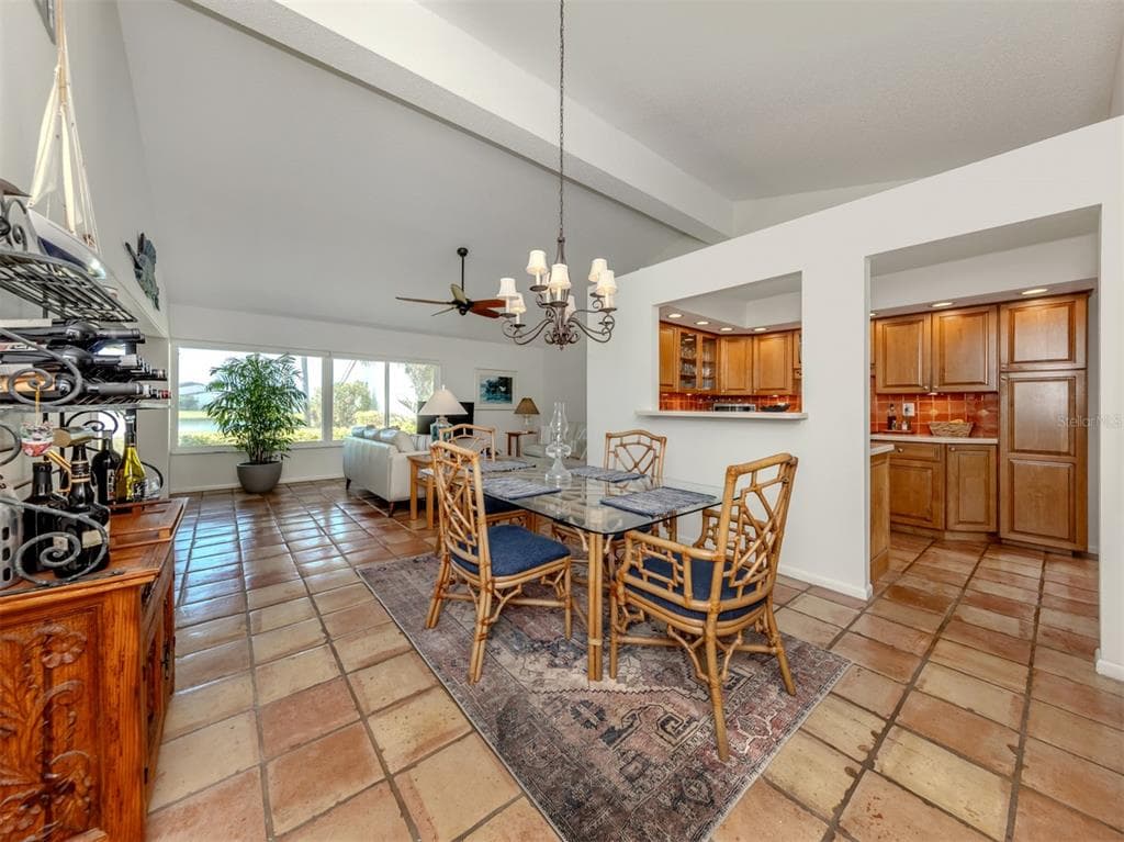 786 SARABAY ROAD 19 photo 14