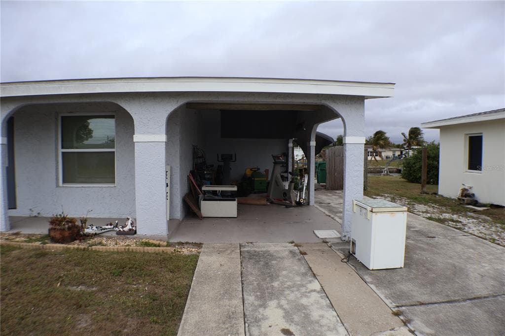 731 CONREID DRIVE NE photo 2
