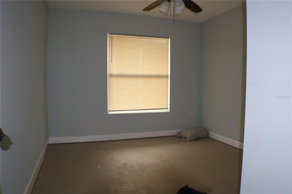 731 CONREID DRIVE NE photo 8