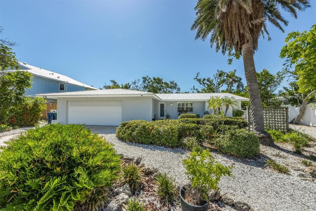 413 POINSETTIA ROAD photo 2