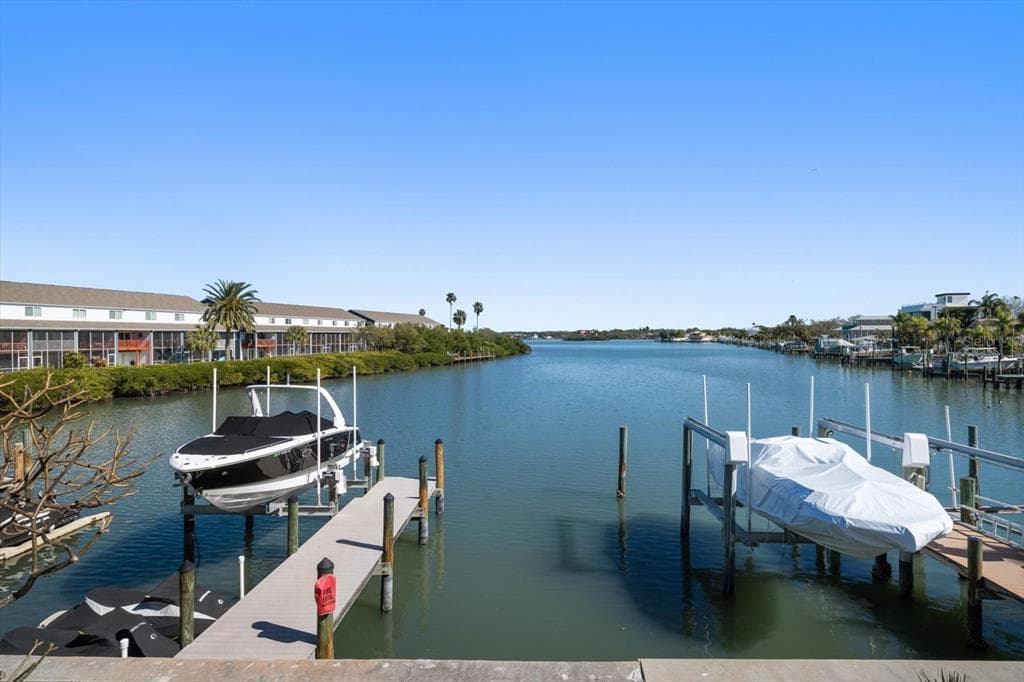 829 E GULF BOULEVARD 107 photo 16