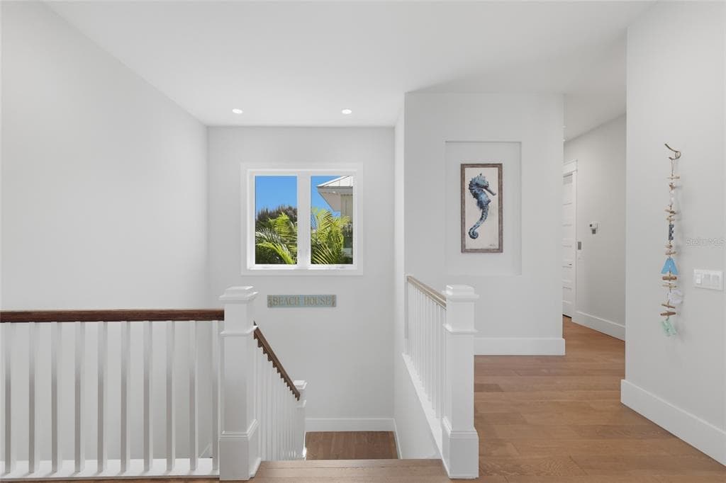 50 N SHORE DRIVE photo 16