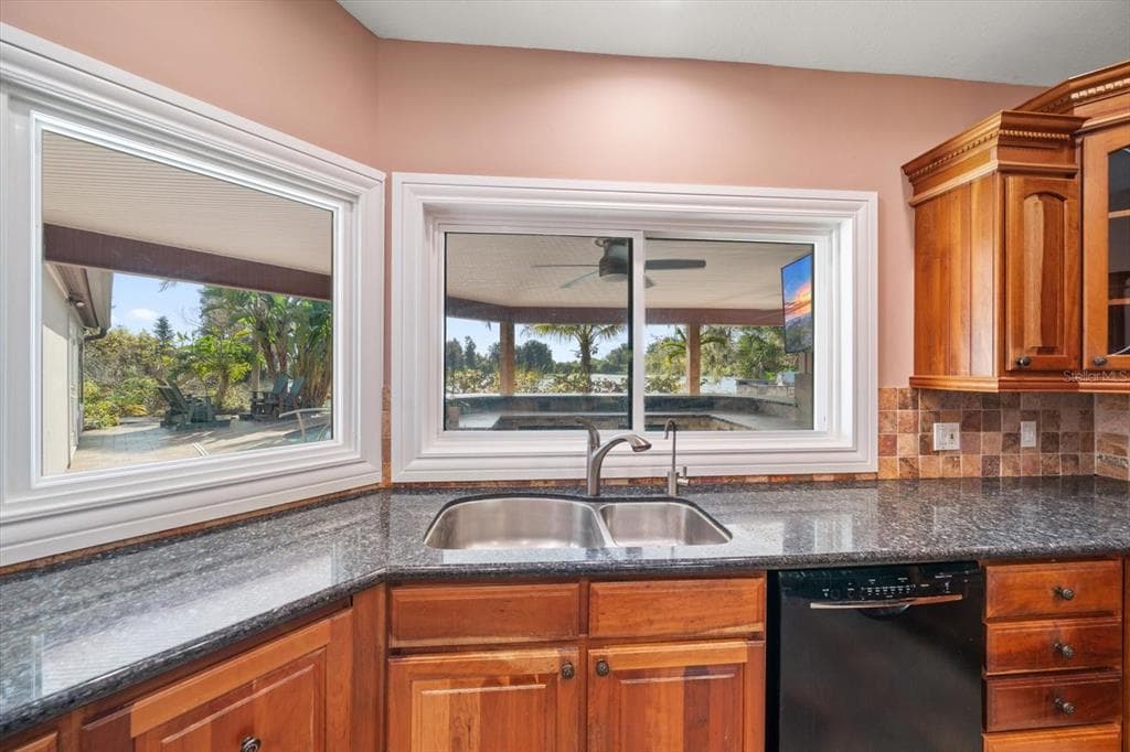 2402 PINE HAMMOCK photo 25