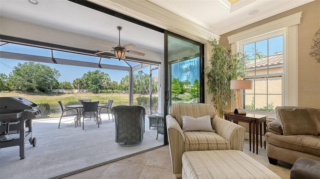 5352 VACCARO COURT photo 8