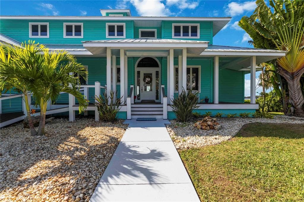 2207 5TH STREET W photo 2