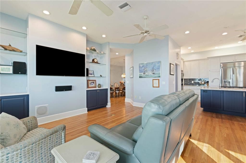 2207 5TH STREET W photo 14