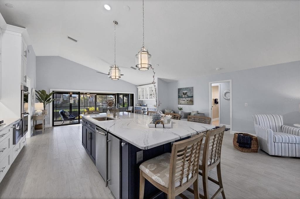 139 INLETS BOULEVARD 139 photo 11