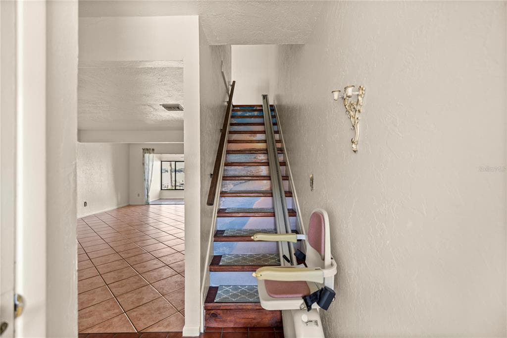 11001 SE SUNSET HARBOR ROAD B14 photo 16