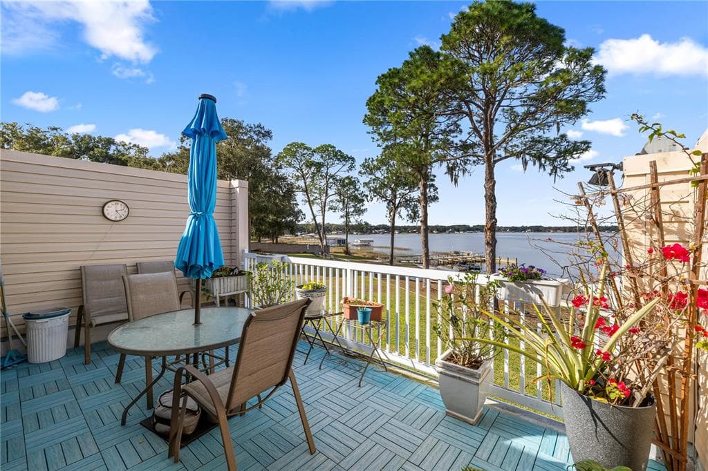 11001 SE SUNSET HARBOR ROAD B14 photo 25