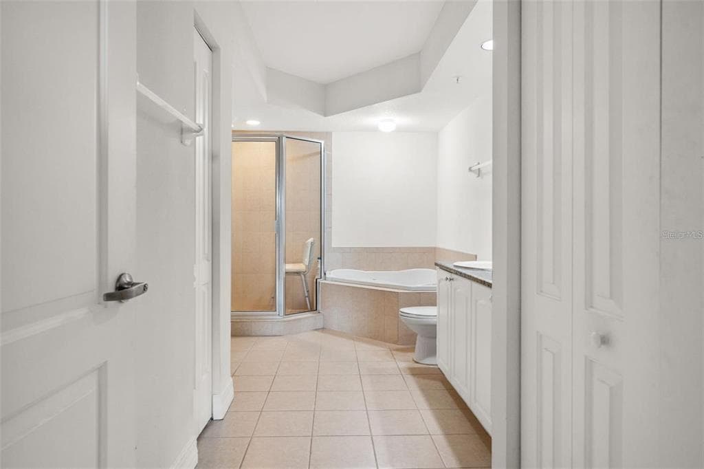 4516 SEAGULL DRIVE 614 photo 23