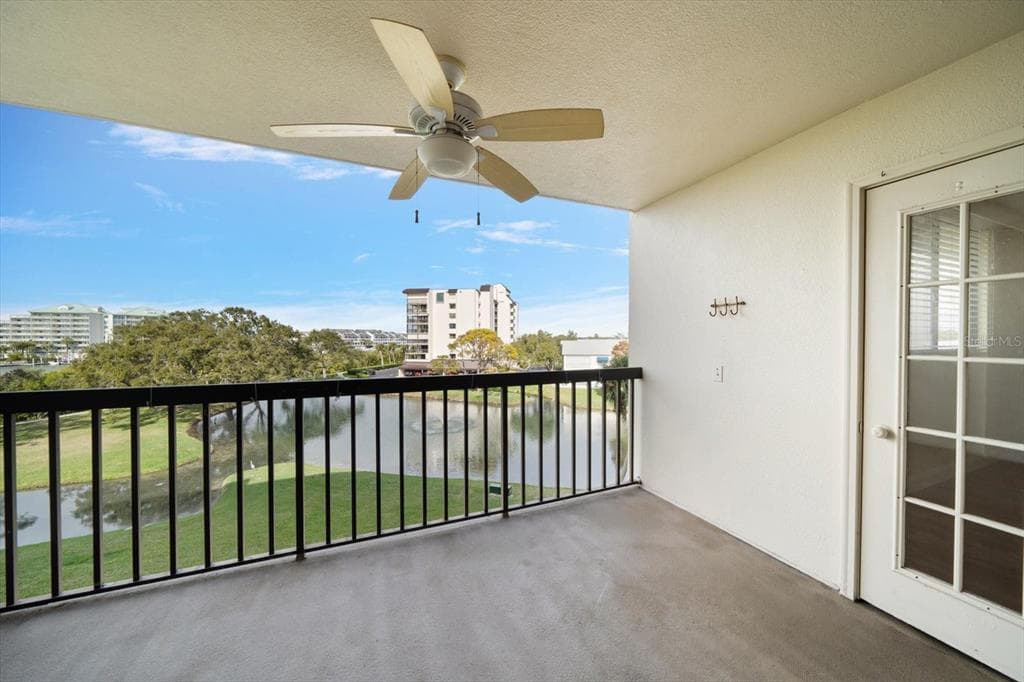 11590 SHIPWATCH DRIVE 447 photo 13