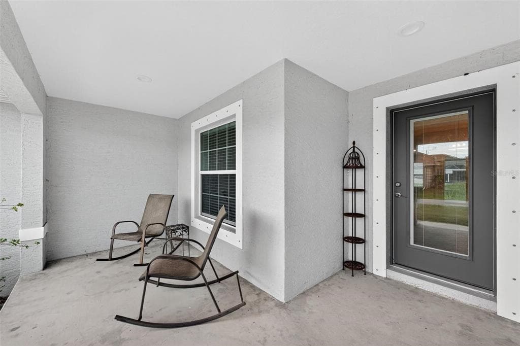 14464 FORT MYERS AVENUE photo 3