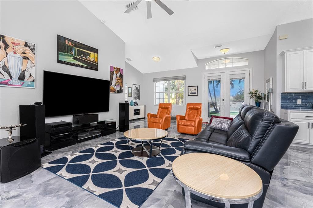 16168 LA BARGE CIRCLE 5