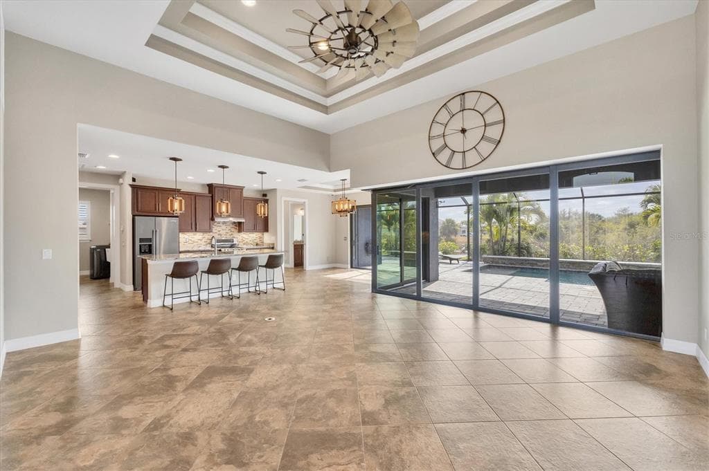 9588 GALAXIE CIRCLE photo 6