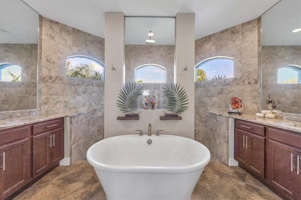 9588 GALAXIE CIRCLE photo 16