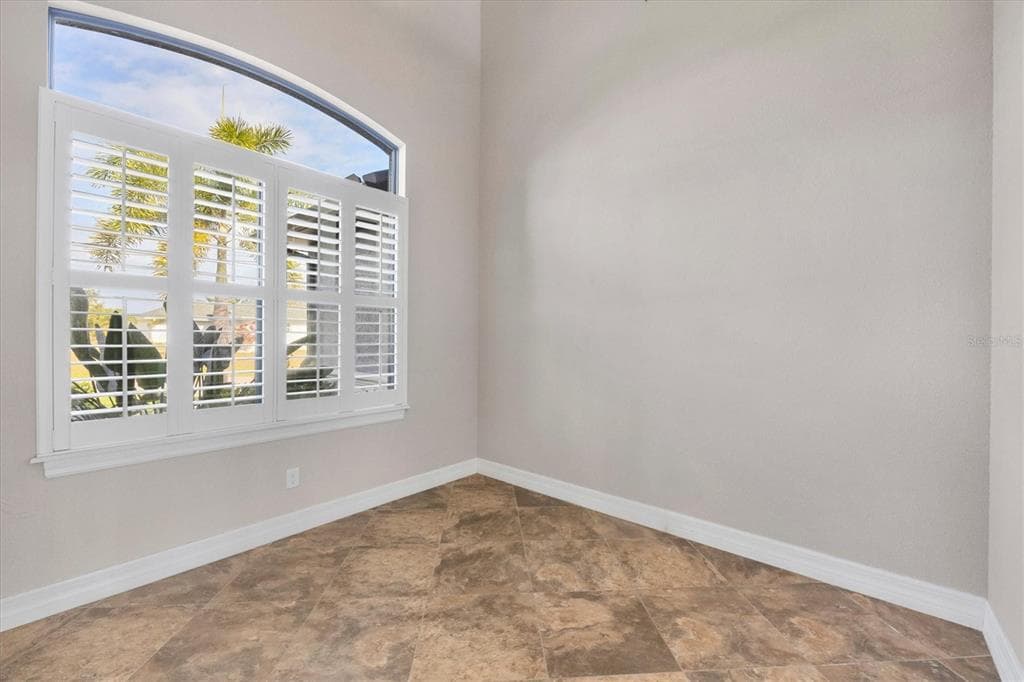 9588 GALAXIE CIRCLE photo 18