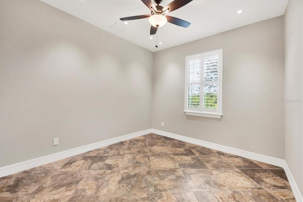 9588 GALAXIE CIRCLE photo 21