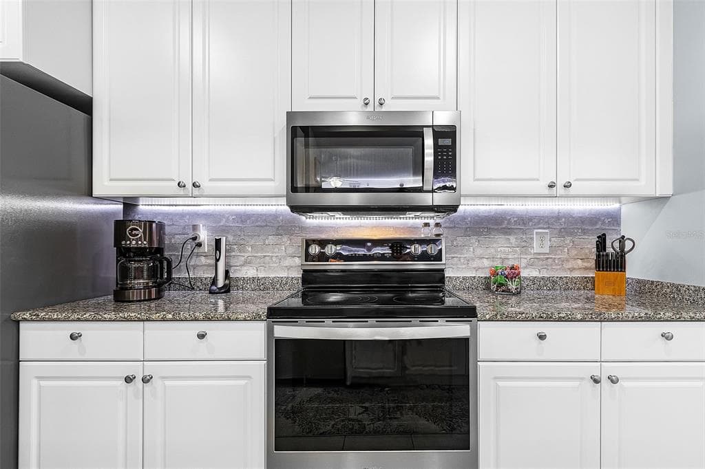 24399 BALTIC AVENUE 202 photo 10