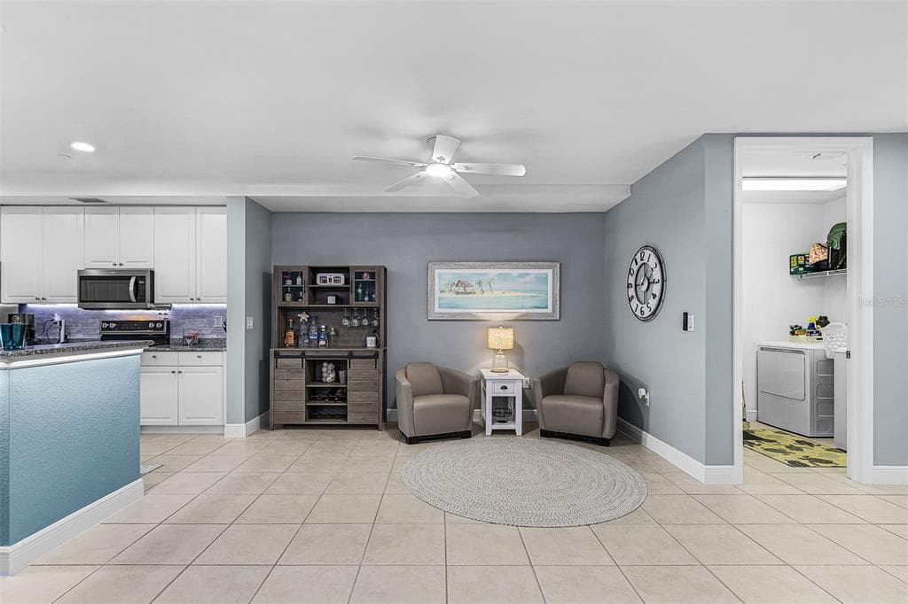 24399 BALTIC AVENUE 202 photo 8
