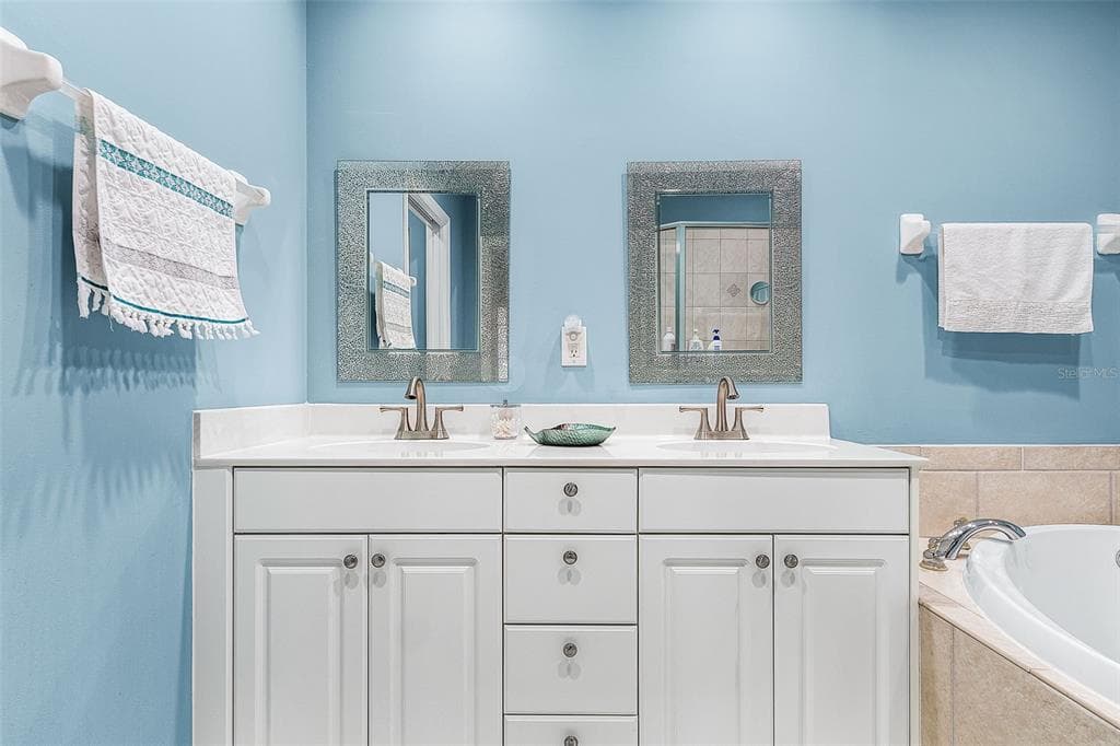 24399 BALTIC AVENUE 202 photo 21