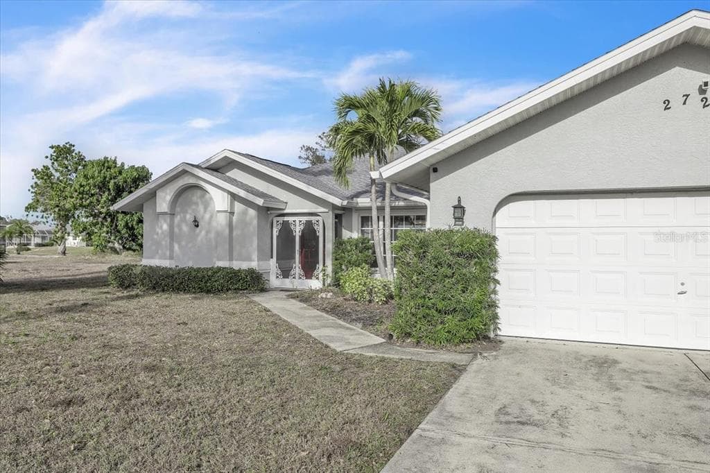 272 BROADMOOR LANE photo 6