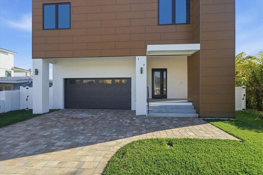 109 PUNTA VISTA DRIVE photo 2
