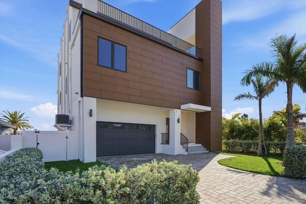 109 PUNTA VISTA DRIVE photo 1