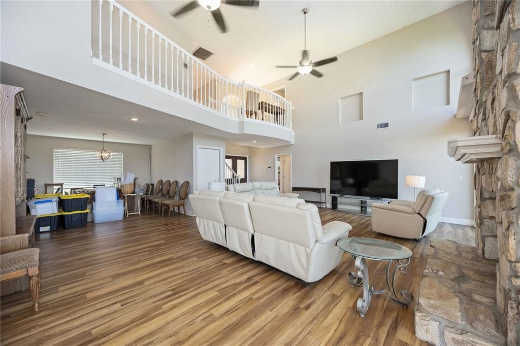 1470 BAYSHORE DRIVE photo 12