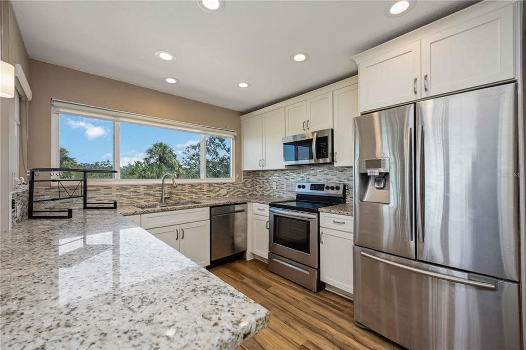1470 BAYSHORE DRIVE photo 20