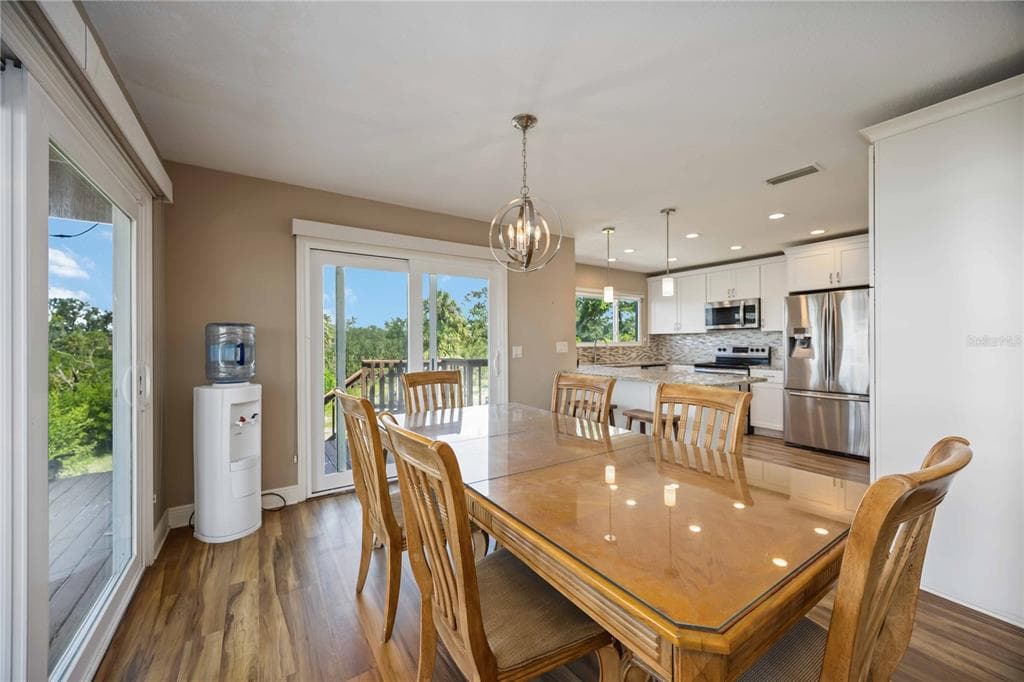 1470 BAYSHORE DRIVE photo 15
