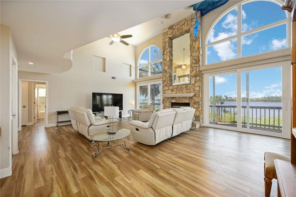 1470 BAYSHORE DRIVE photo 11