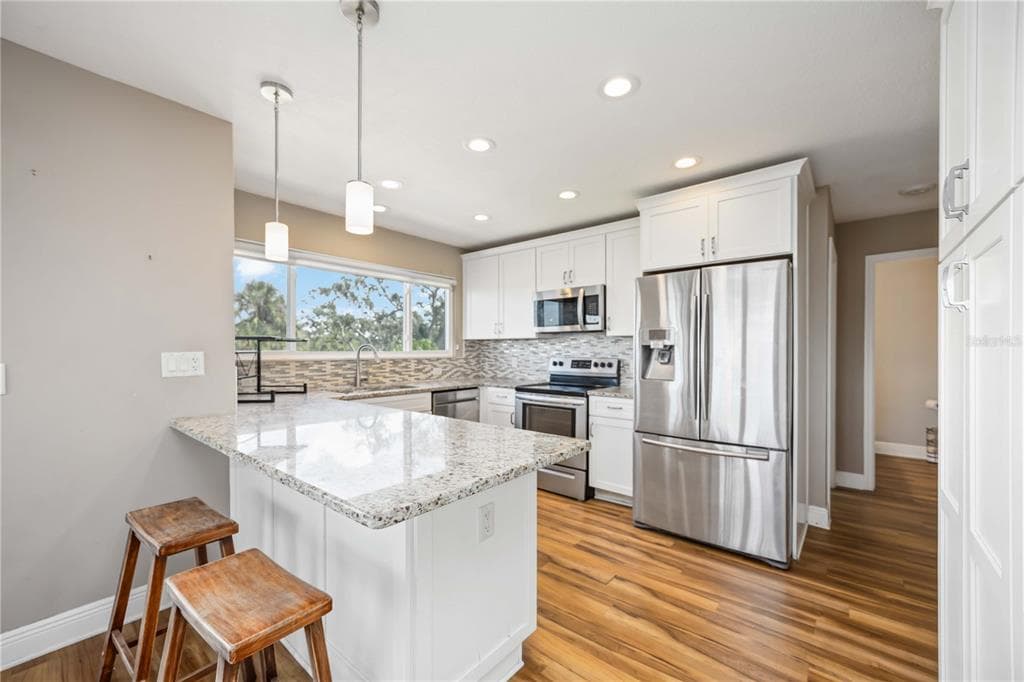 1470 BAYSHORE DRIVE photo 19