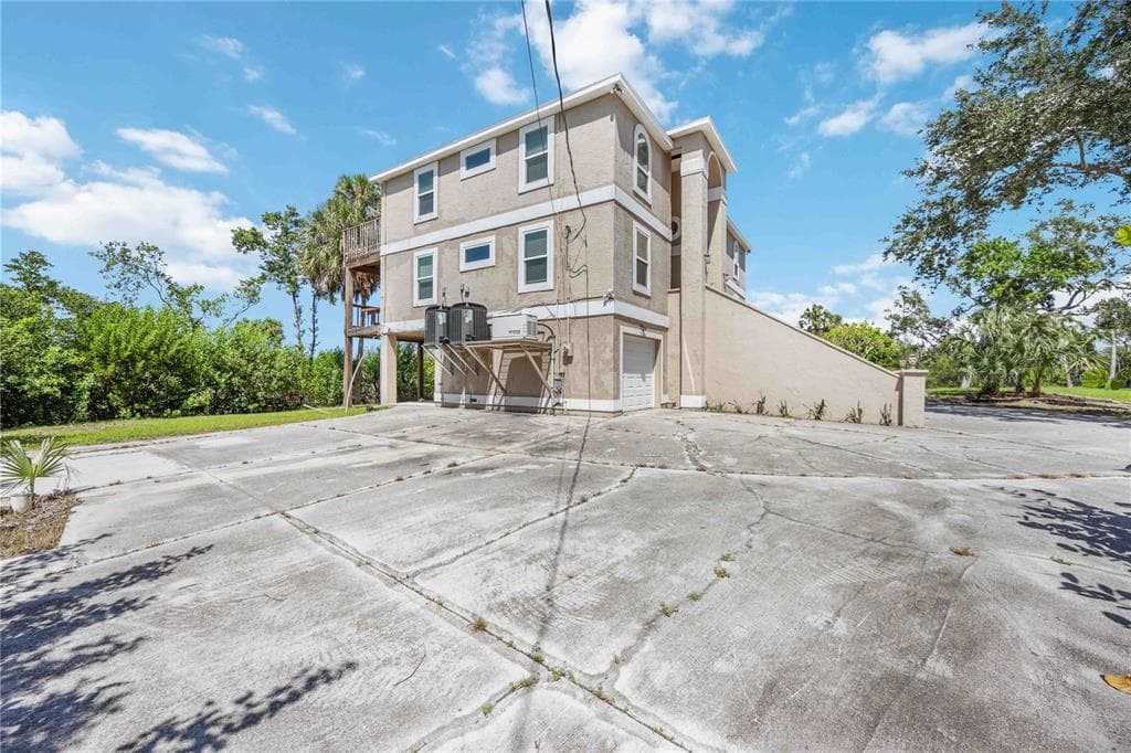 1470 BAYSHORE DRIVE photo 8