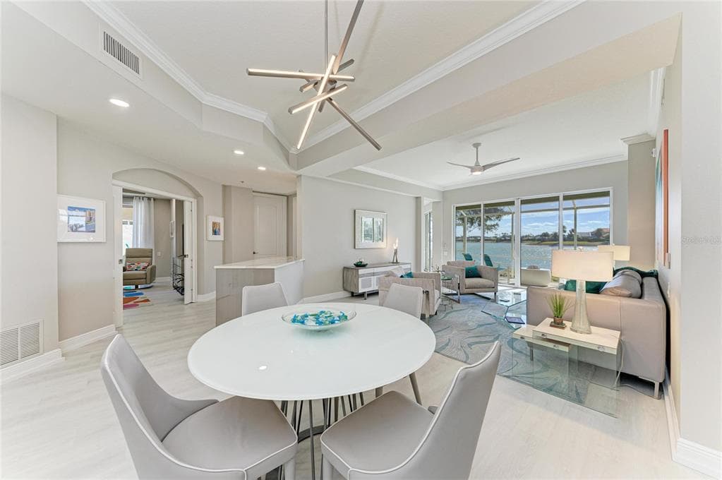 6527 MOORINGS POINT CIRCLE 101 photo 4