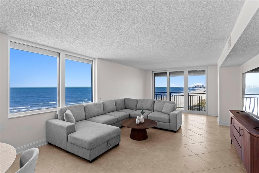 1430 GULF BOULEVARD 610 photo 3