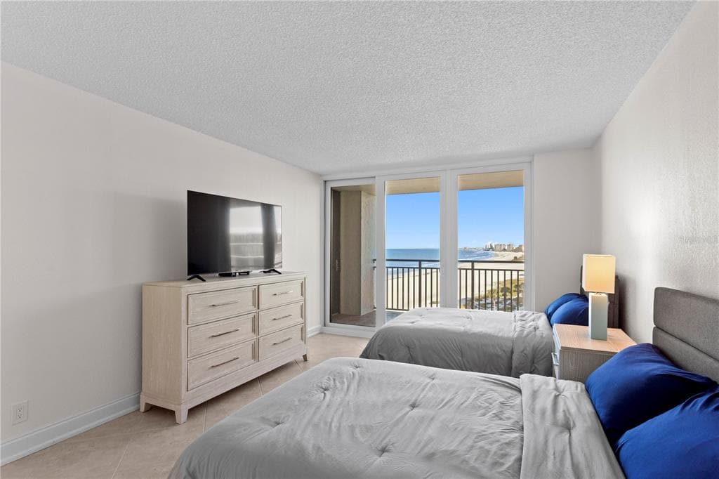 1430 GULF BOULEVARD 610 photo 14